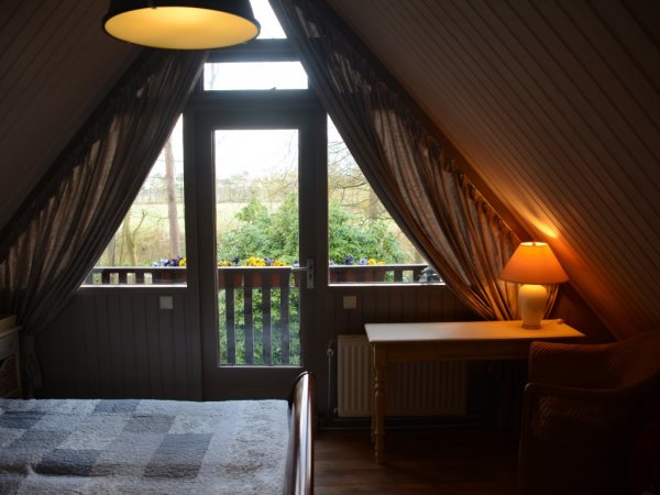 Bedroom 1st floor, with balcony